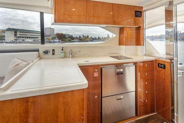 SABINE 39ft Riviera Yacht For Sale