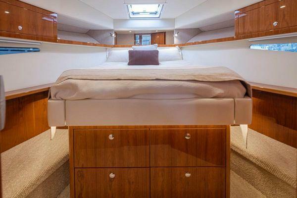 SABINE 39ft Riviera Yacht For Sale