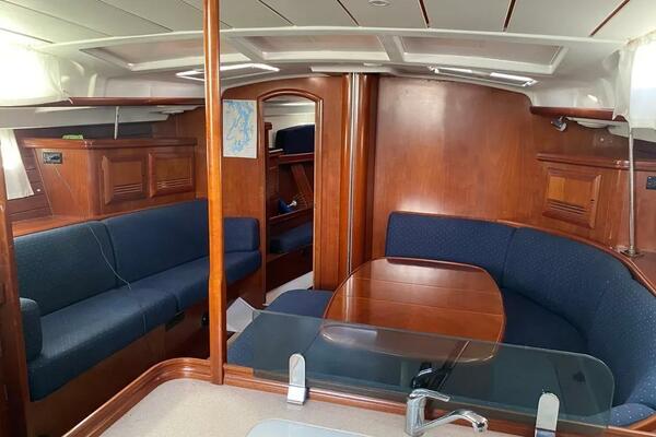 Blue Pearl 47ft Beneteau Yacht For Sale
