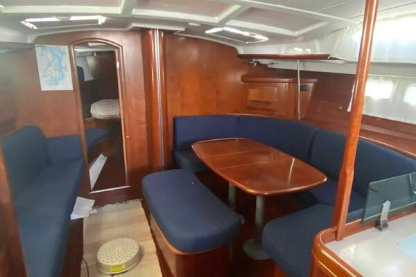 Blue Pearl 47ft Beneteau Yacht For Sale