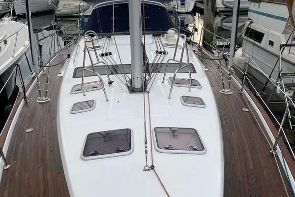 Blue Pearl 47ft Beneteau Yacht For Sale