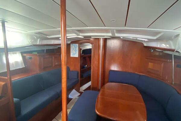 Blue Pearl 47ft Beneteau Yacht For Sale