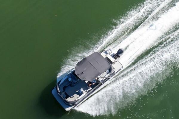 24ft Avalon Yacht For Sale