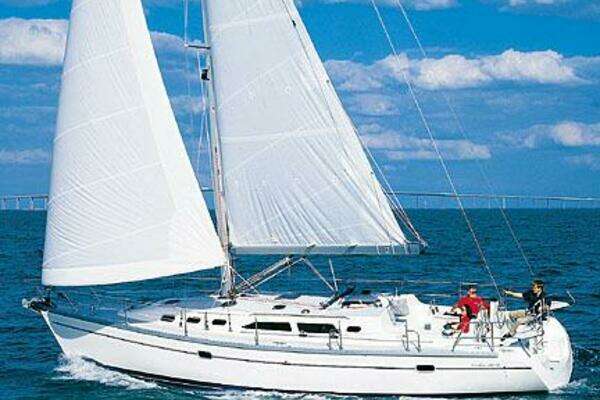 Photo of the 2007 Catalina 400 MK II "HULLABLOO"