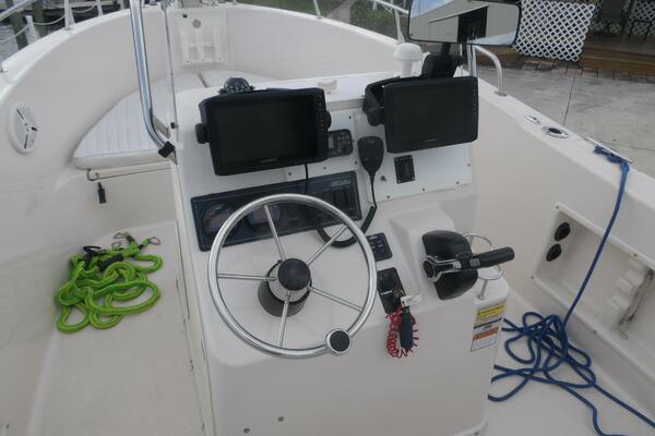 21ft Cobia Yacht For Sale