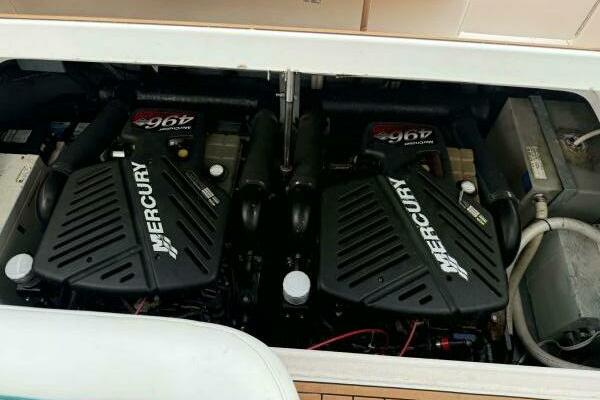 33ft Sea Ray Yacht For Sale