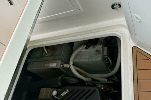 33ft Sea Ray Yacht For Sale