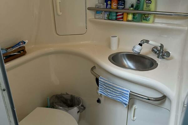 33ft Sea Ray Yacht For Sale