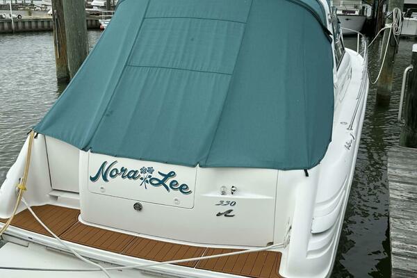 33ft Sea Ray Yacht For Sale