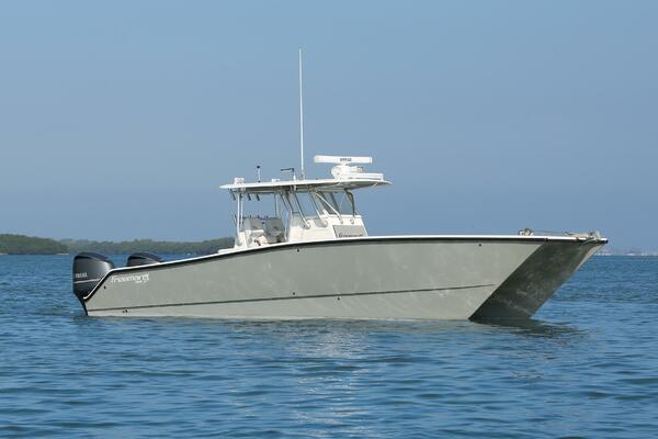 34ft Freeman Yacht For Sale