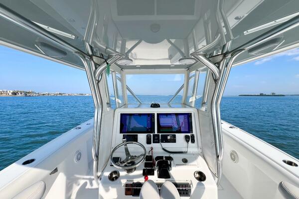 34ft Freeman Yacht For Sale