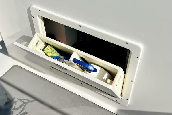 34ft Freeman Yacht For Sale