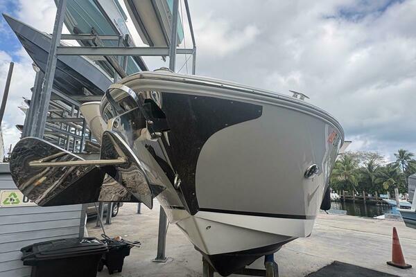 29ft Regal Yacht For Sale