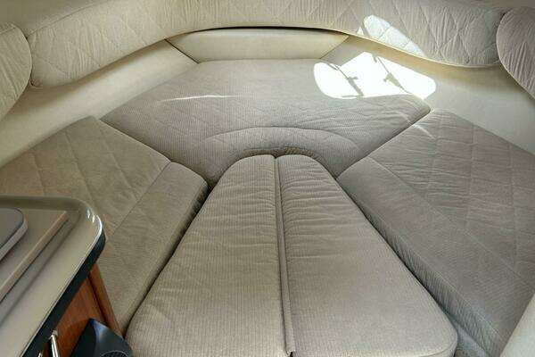 Photo of the 2007 Sea Ray 240 Sundancer