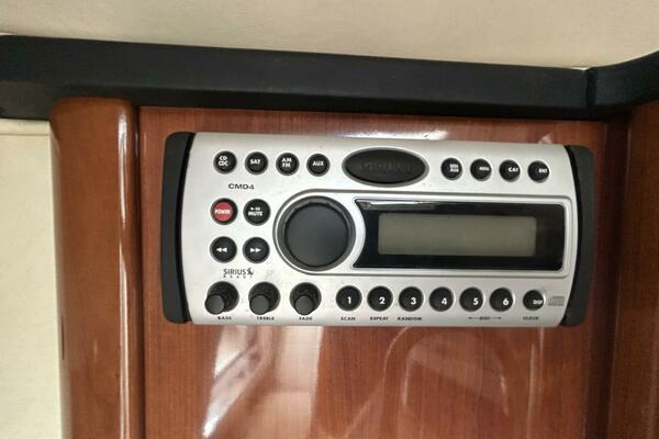 24ft Sea Ray Yacht For Sale