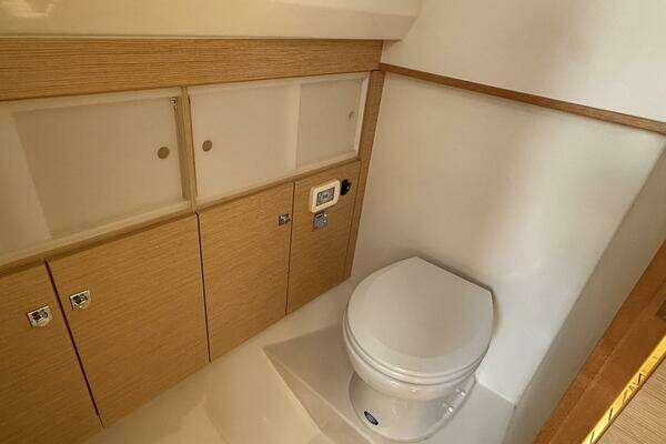 Fjord 40 Open Yacht For Sale