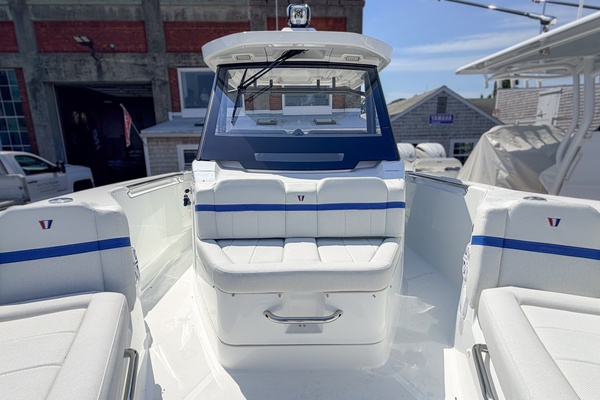 In Stock 28ft Wellcraft Yacht For Sale