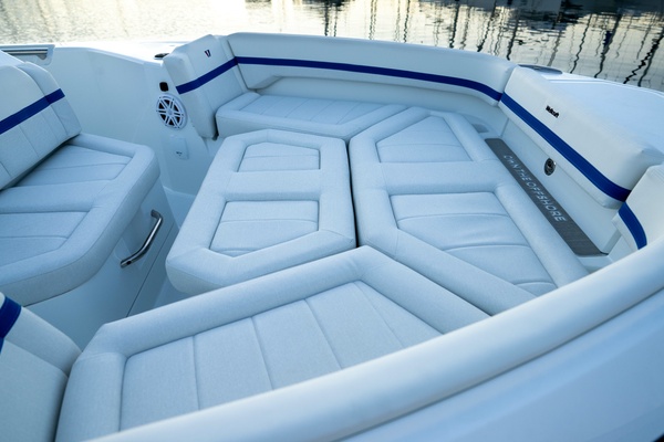 On Order 28ft Wellcraft Yacht For Sale