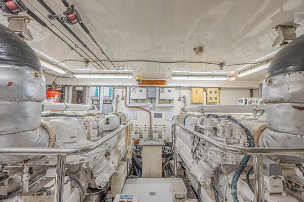 Margarita 74ft Ocean Alexander Yacht For Sale