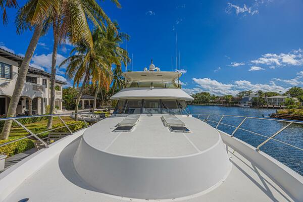 Margarita 74ft Ocean Alexander Yacht For Sale