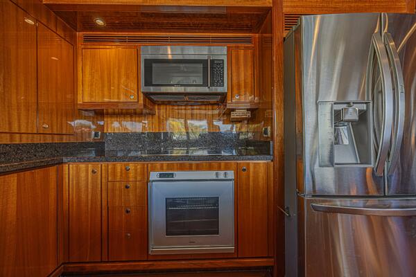 Margarita 74ft Ocean Alexander Yacht For Sale