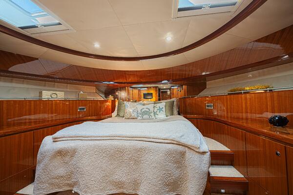 Margarita 74ft Ocean Alexander Yacht For Sale