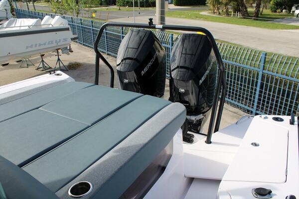 37ft Axopar Yacht For Sale