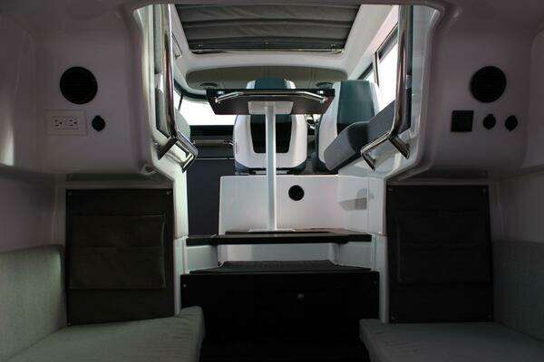 Axopar Cross Cabin Yacht For Sale