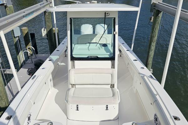 27ft Everglades Yacht For Sale