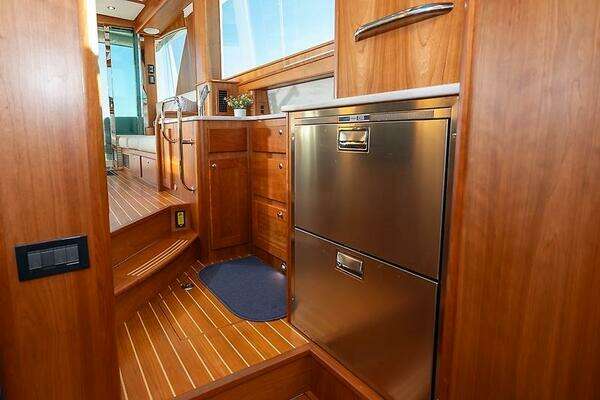 Sabre 43  Salon Express Yacht For Sale