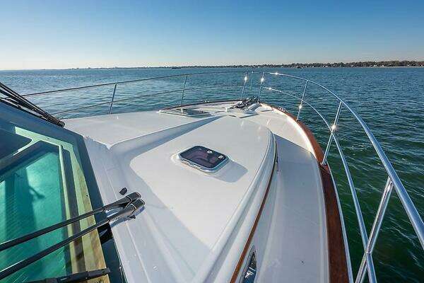 Sabre 43  Salon Express Yacht For Sale