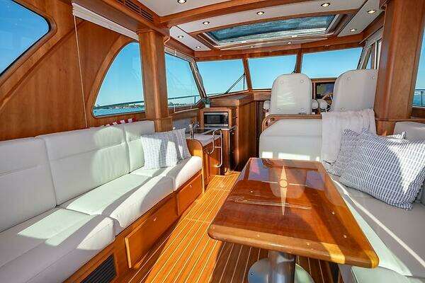 Sabre 43  Salon Express Yacht For Sale