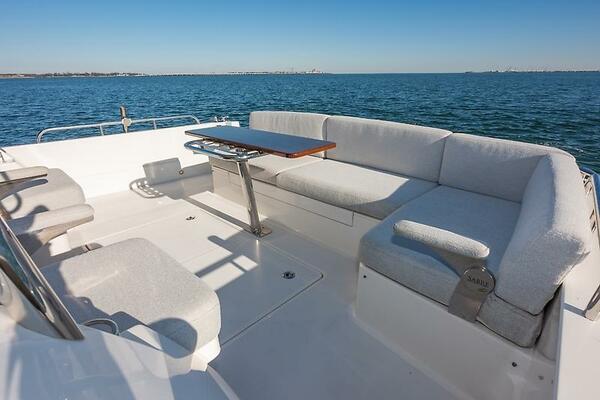 Silver Spirit 43ft Sabre Yacht For Sale