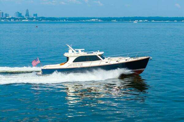 Hinckley Talaria 48 Yacht For Sale