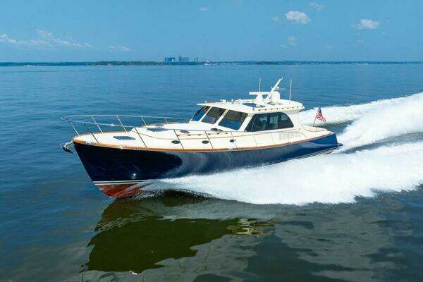 Hinckley Talaria 48 Yacht For Sale