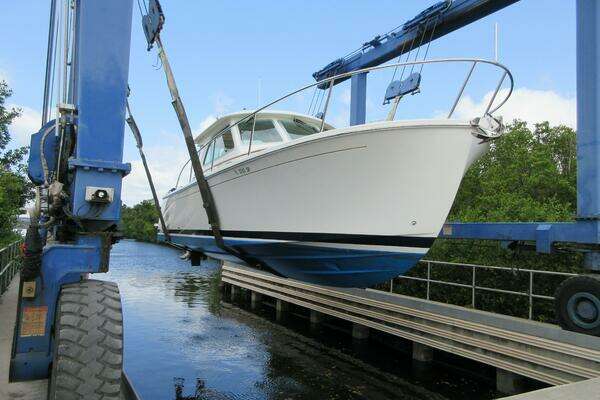 Back Cove 34O Yacht For Sale