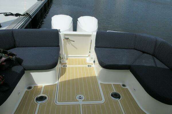 Back Cove 34O Yacht For Sale