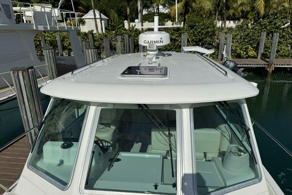 34ft Back Cove Yacht For Sale