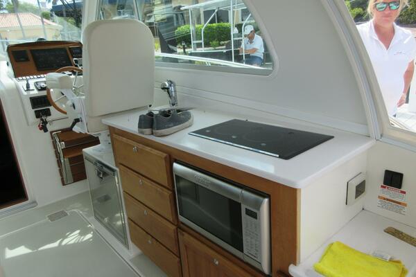 34ft Back Cove Yacht For Sale