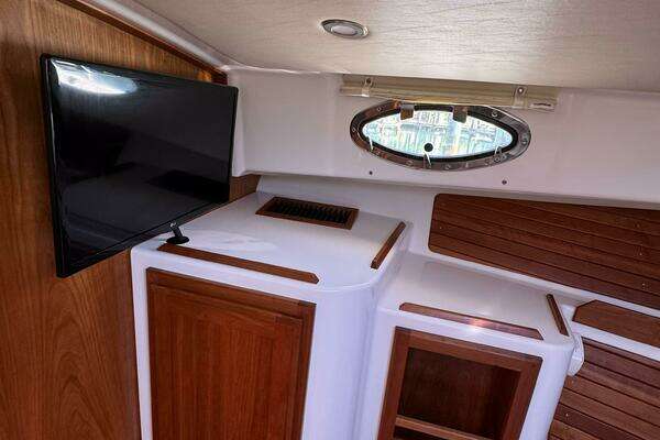 Back Cove 34O Yacht For Sale