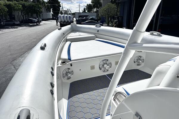 33ft Airship Yacht For Sale