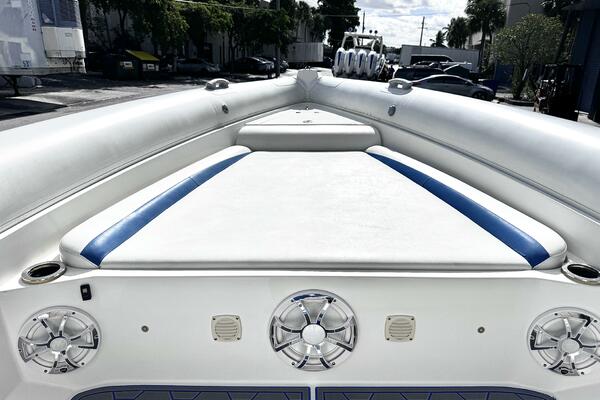 33ft Airship Yacht For Sale