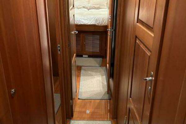 Hylas 70 Yacht For Sale
