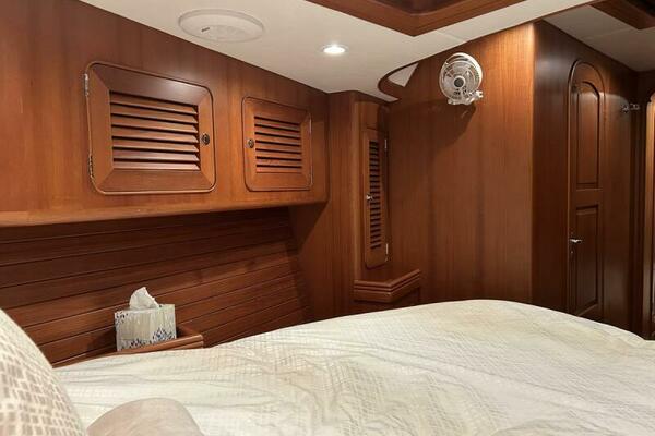 TRIUMPH 70ft Hylas Yacht For Sale