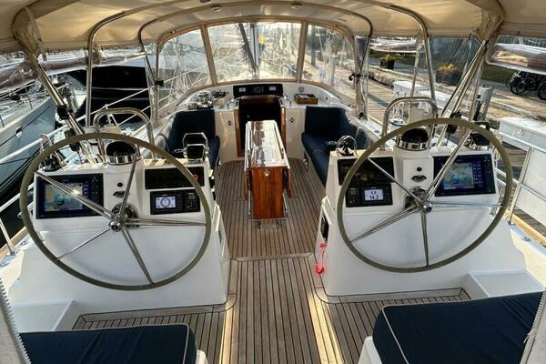 TRIUMPH 70ft Hylas Yacht For Sale