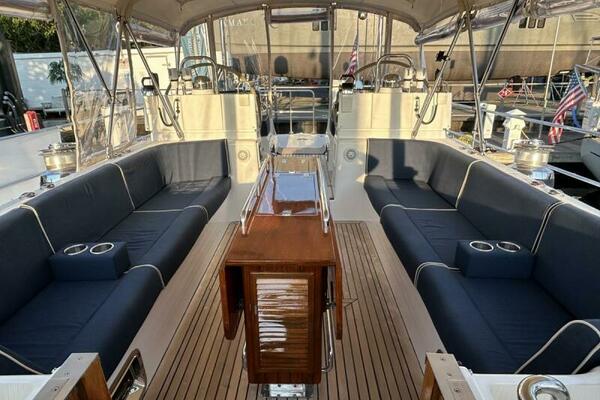 TRIUMPH 70ft Hylas Yacht For Sale