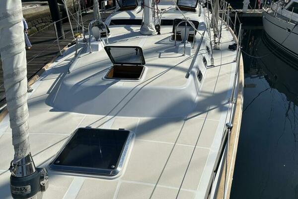 TRIUMPH 70ft Hylas Yacht For Sale