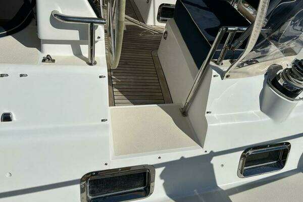 Hylas 70 Yacht For Sale