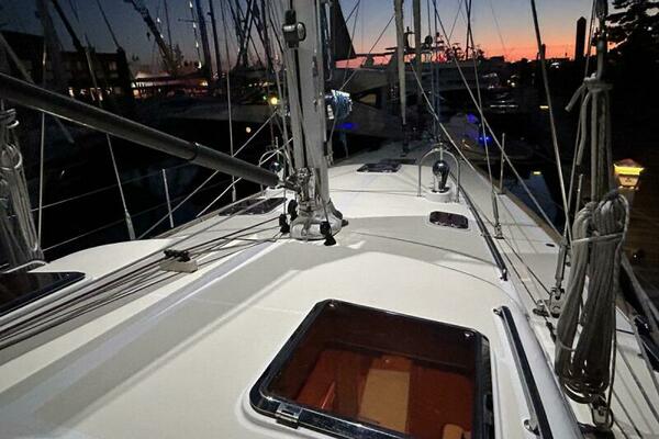 TRIUMPH 70ft Hylas Yacht For Sale