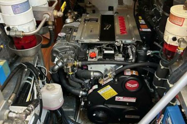 TRIUMPH 70ft Hylas Yacht For Sale